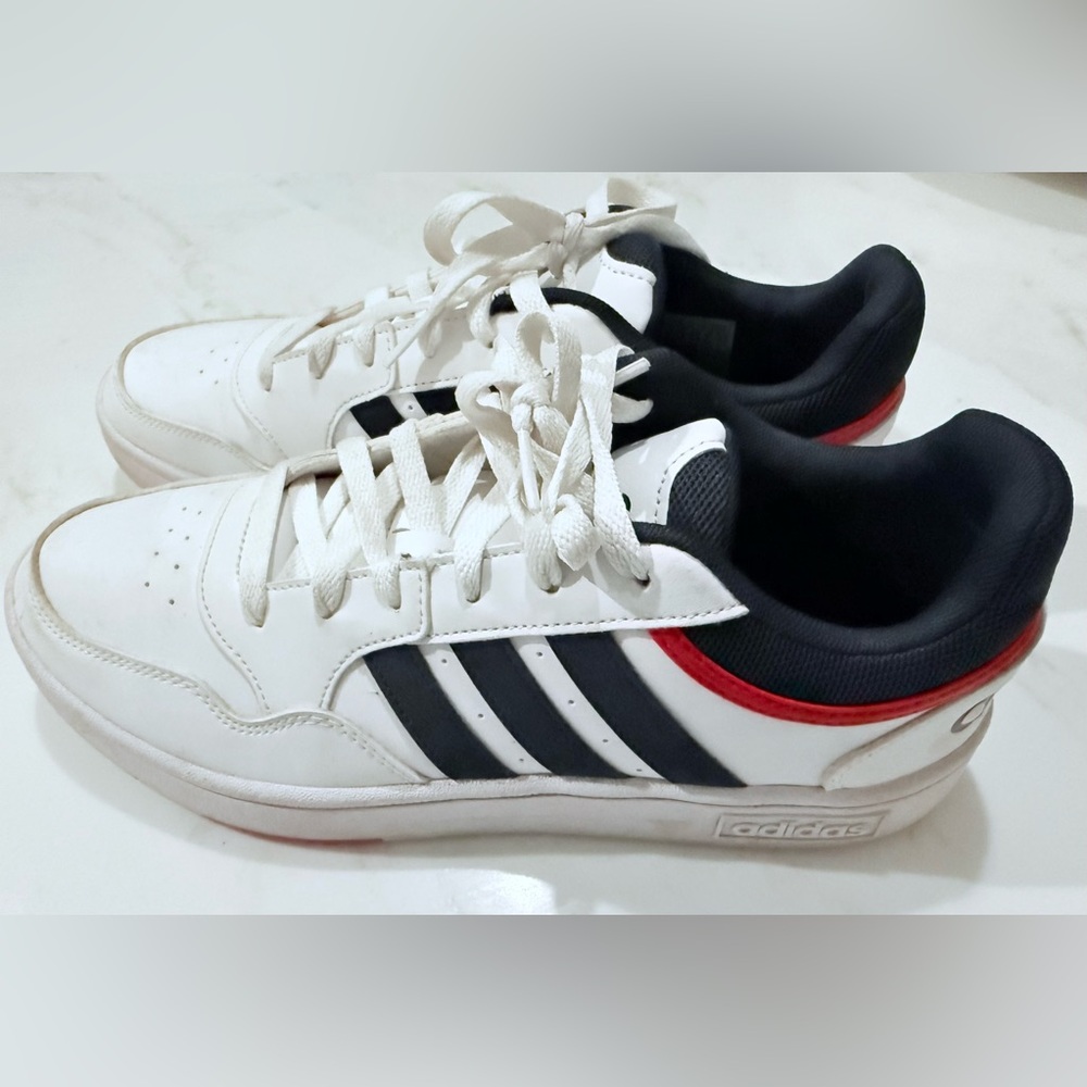 Adidas Sneakers White, Red, Mavy Sz 8.5